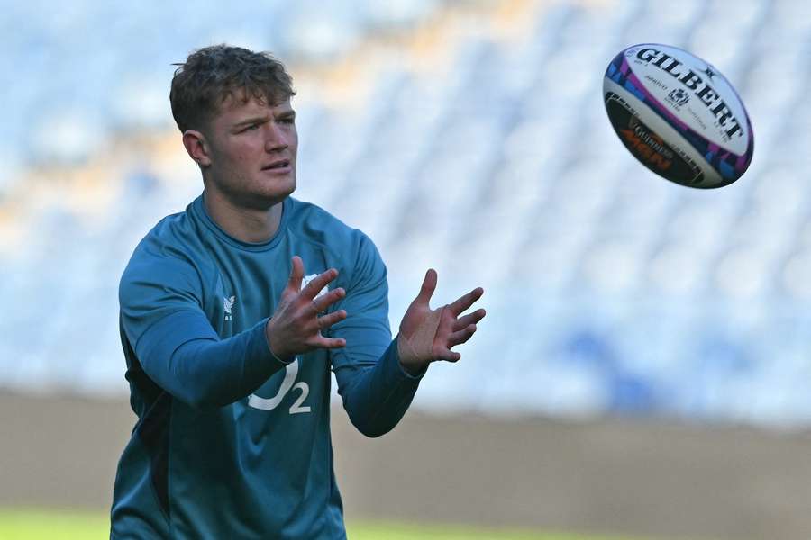 Fin Smith is set to start England's clash with Italy
