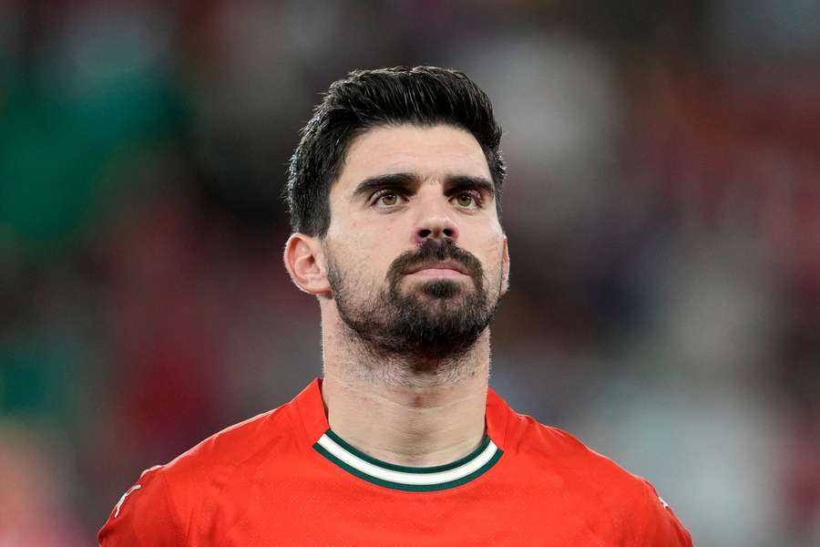 Man United on alert as Ruben Neves pushes for Premier League return Man United on alert as Ruben Neves pushes for Premier League return
