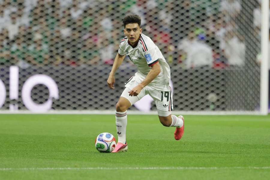 Plus précoce que Pelé, comparé à Pedri : Gilberto Mora, le gamin qui fait rêver le Mexique