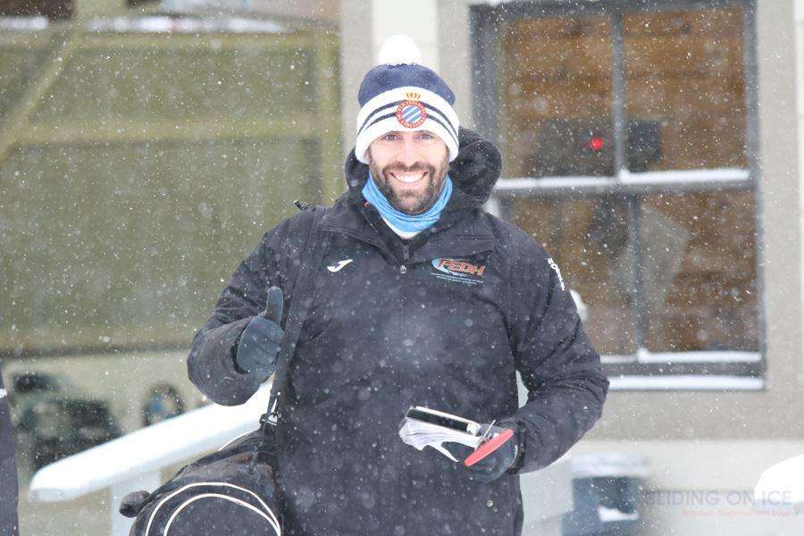 Ander Mirambell, con el gorro del Espanyol Ander Mirambell, con el gorro del Espanyol