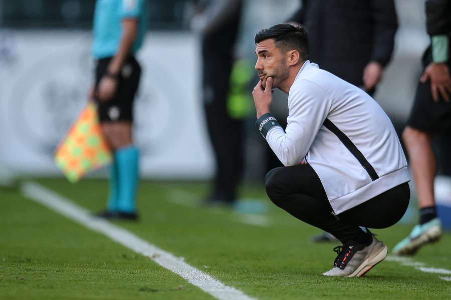 Farense soma quatro jogos sem perder
