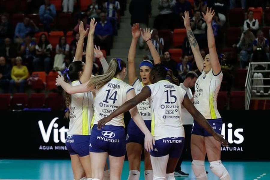 FC Porto venceu o Colégio Efanor por 3-0