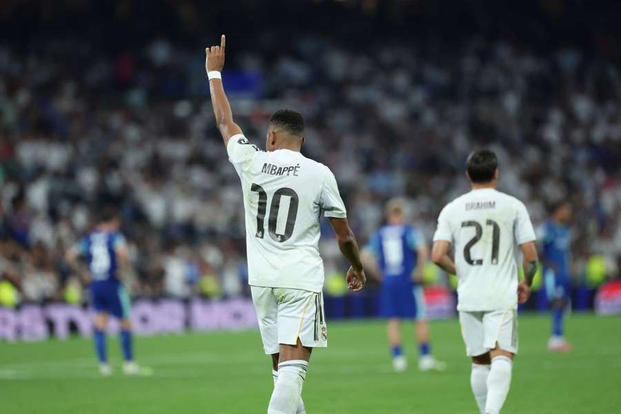 Mbappé a inscrit son premier doublé de la saison en Ligue des champions.