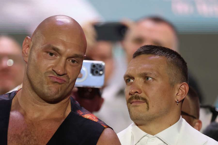 Tyson Fury og Oleksandr Usyk mødes natten til søndag i et brag af en kamp.