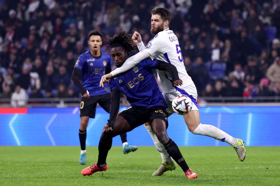 Lyon contre Nice.