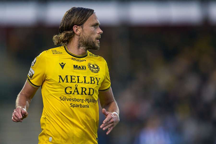 Tom Pettersson scored late to earn a draw for Mjallby