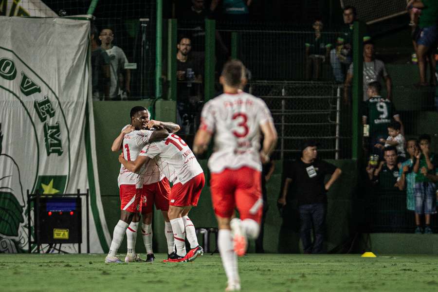 Thiago Borbas abriu o marcador para o RB Bragantino