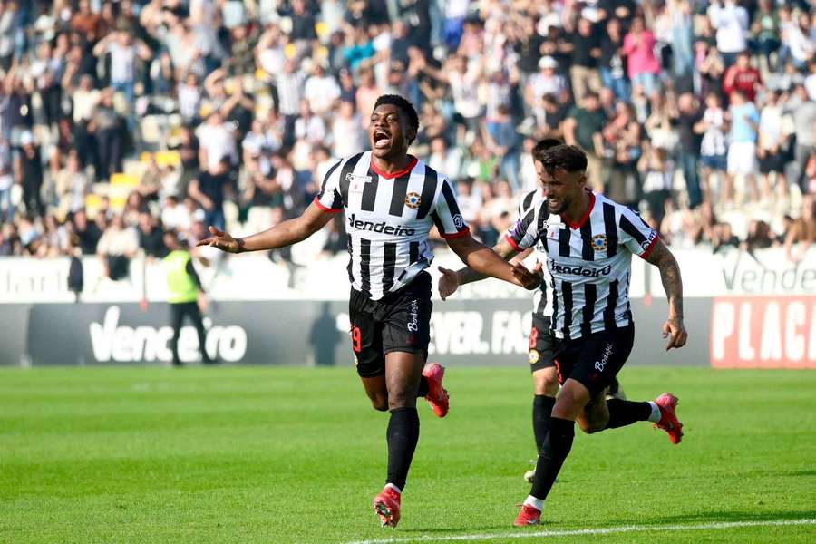 Marufdeen Moshood foi a grande estrela do jogo
