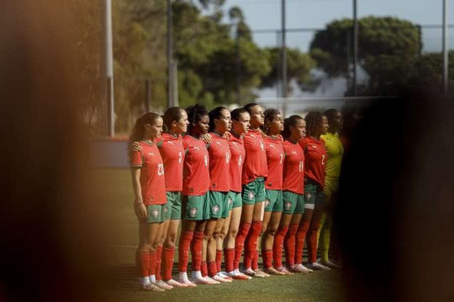Seleção feminina de sub-20 Seleção feminina de sub-20