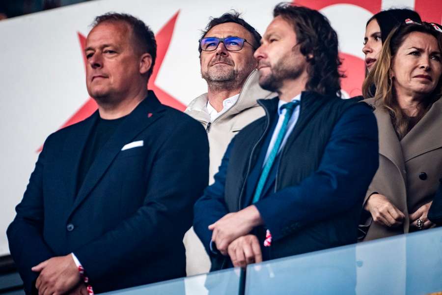David Trunda (vlevo) sledoval derby po boku Pavla Nedvěda.
