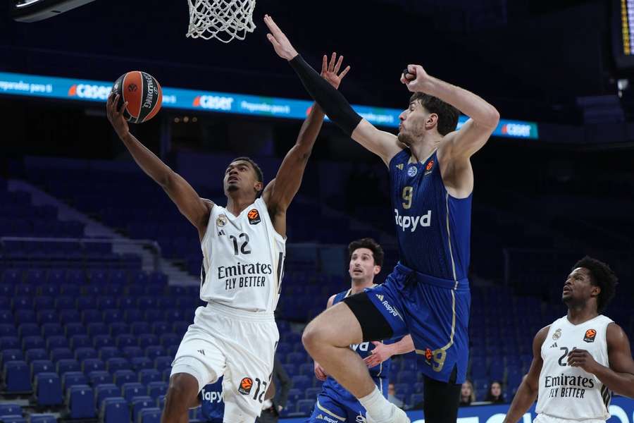 Théo Maledon, ante Roman Sorkin