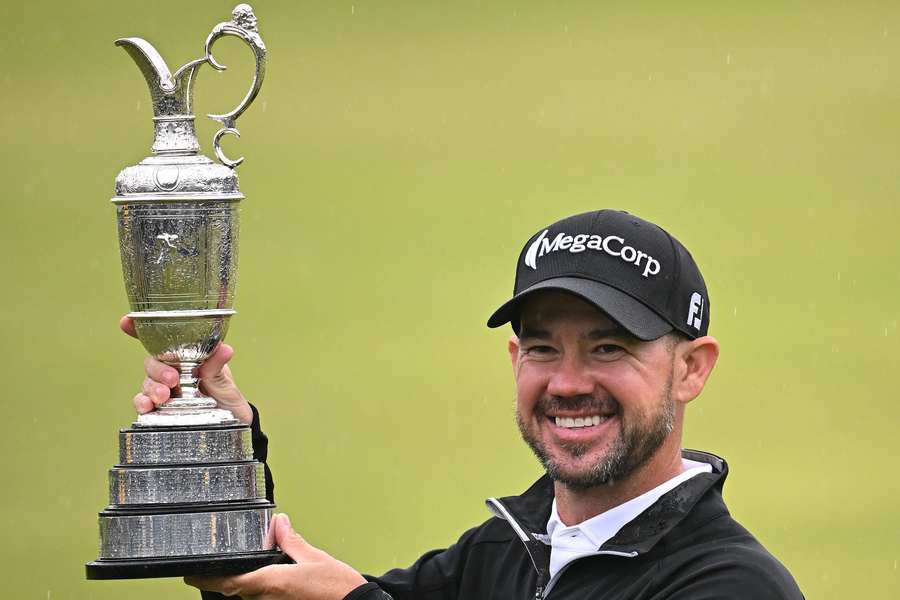 Brian Harman com o troféu