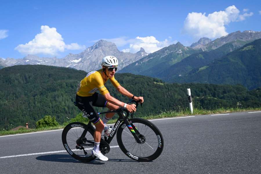Ciclista esloveno Tadej Pogacar Ciclista esloveno Tadej Pogacar