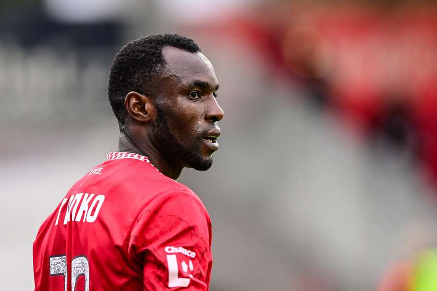 Tanko se trefil do sítě bývalého klubu. Tanko se trefil do sítě bývalého klubu.