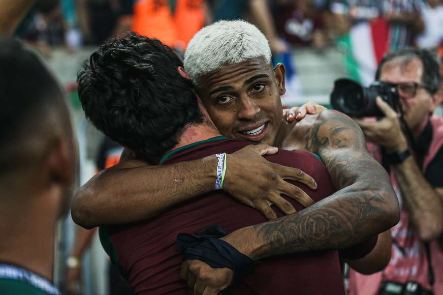 John Kennedy e Fernando Diniz após título da Libertadores em 2023