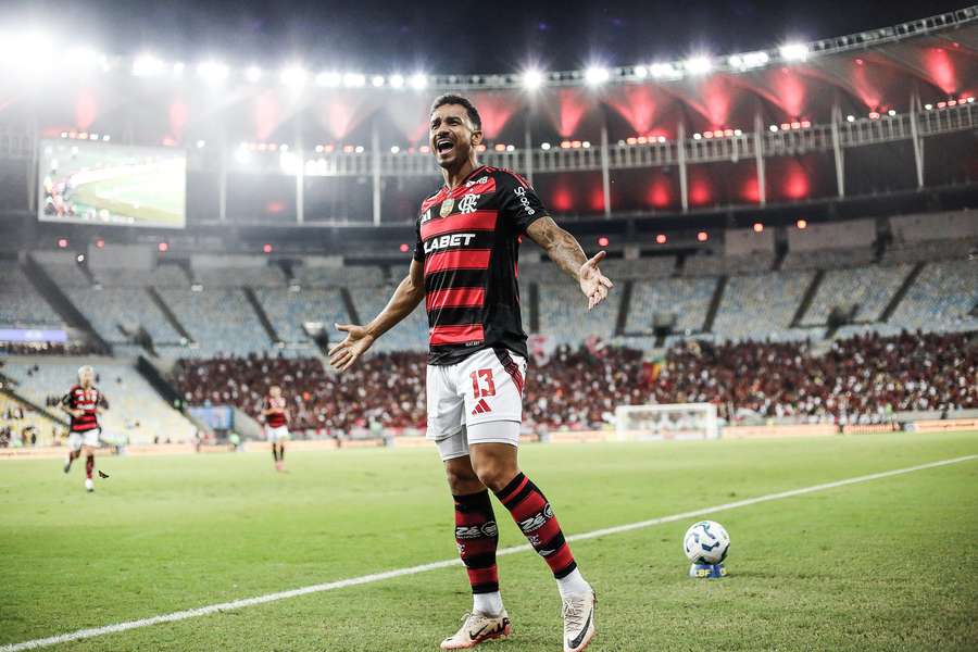 O Fla decide seu futuro na Liberta em casa