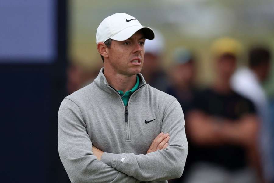 Rory McIlroy má na The Open skóre -16