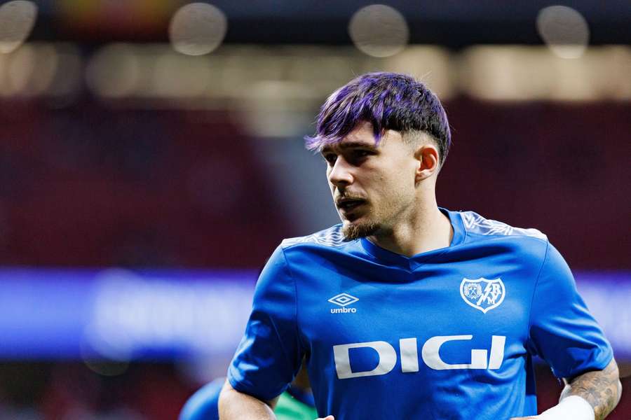 Andrei Rațiu evoluează la Rayo Vallecano din vara anului 2023