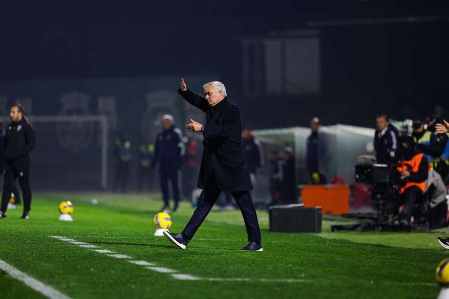 José Mourinho, treinador do Benfica, em Vila do Conde