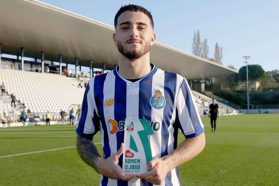 Ángel Alarcón tem 3 golos em 10 jogos pelo FC Porto B