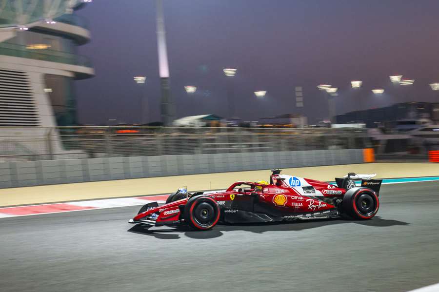 La Ferrari ad Abu Dhabi