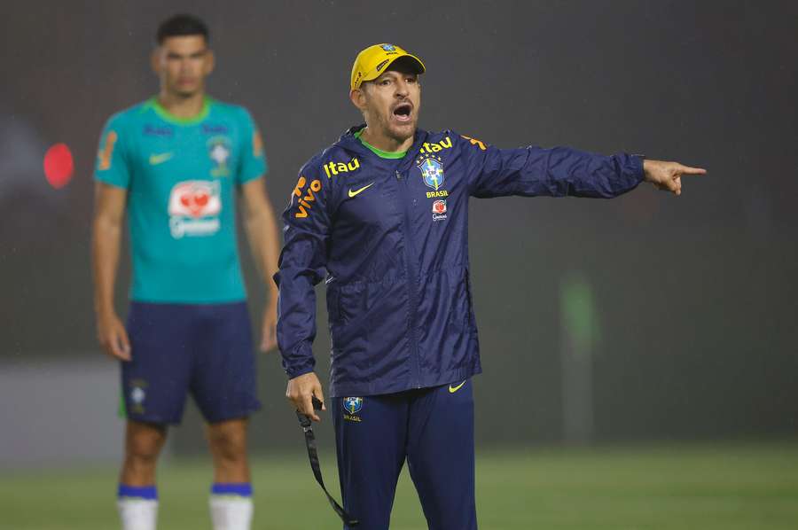 Ramon Menezes é o treinador da seleção sub-20