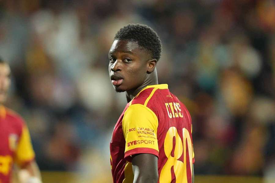 Hellas Verona's Alphadjo Cisse is set to join AC Milan