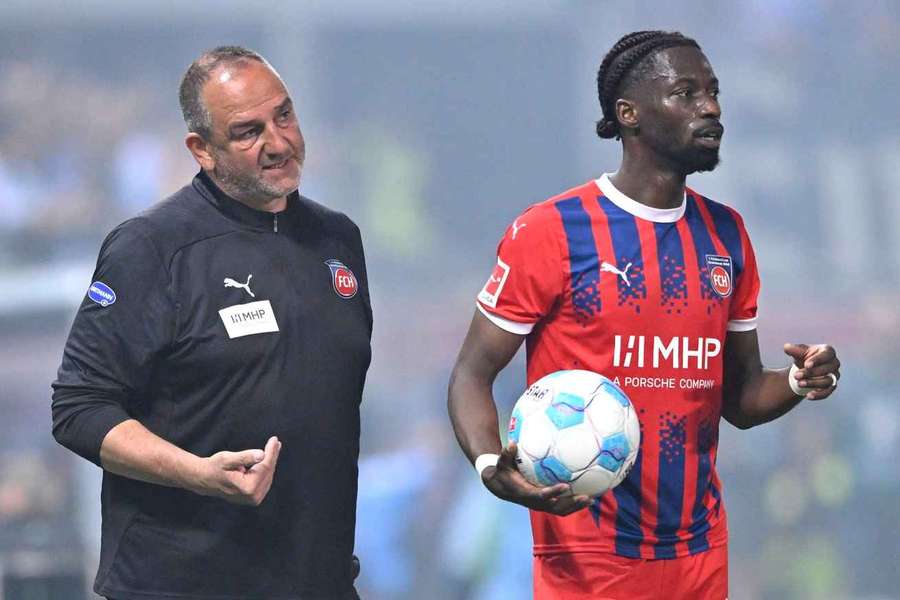 Frank Schmidt und Omar Traore wollen den Klassenerhalt schaffen.