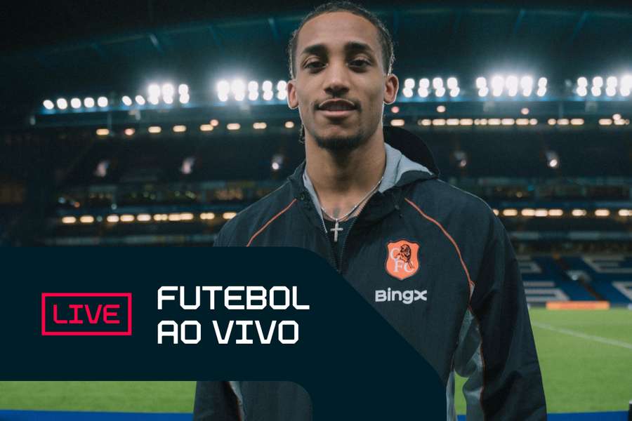 João Pedro entra em campo com o Chelsea pelo Inglês