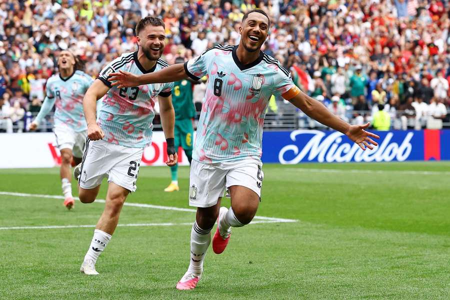 Tielemans zariadil belgický postup. Tielemans zariadil belgický postup.