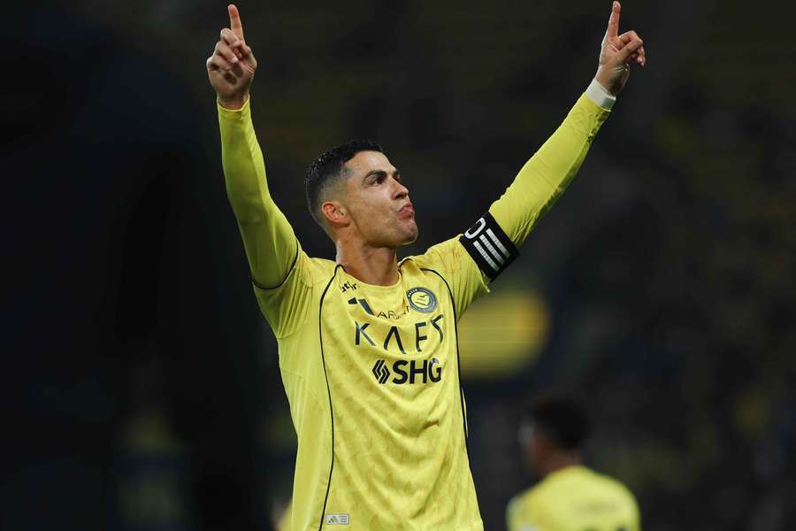 Cristiano Ronaldo vai jogar no Turquemenistão