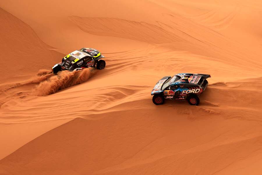Mattias Ekstrom in azione durante il Rally Dakar 2025