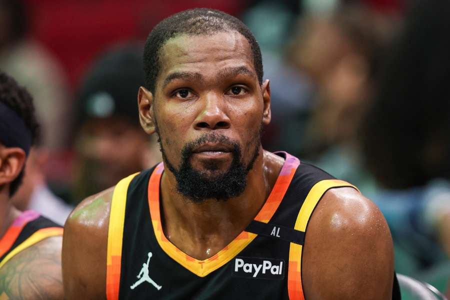 Kevin Durant reportedly traded to Houston Rockets from Phoenix Suns |  Flashscore.com