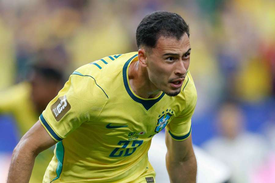 Martinelli garantiu a vitória do Brasil sobre o Japão na 2ª fase da Copa Martinelli garantiu a vitória do Brasil sobre o Japão na 2ª fase da Copa