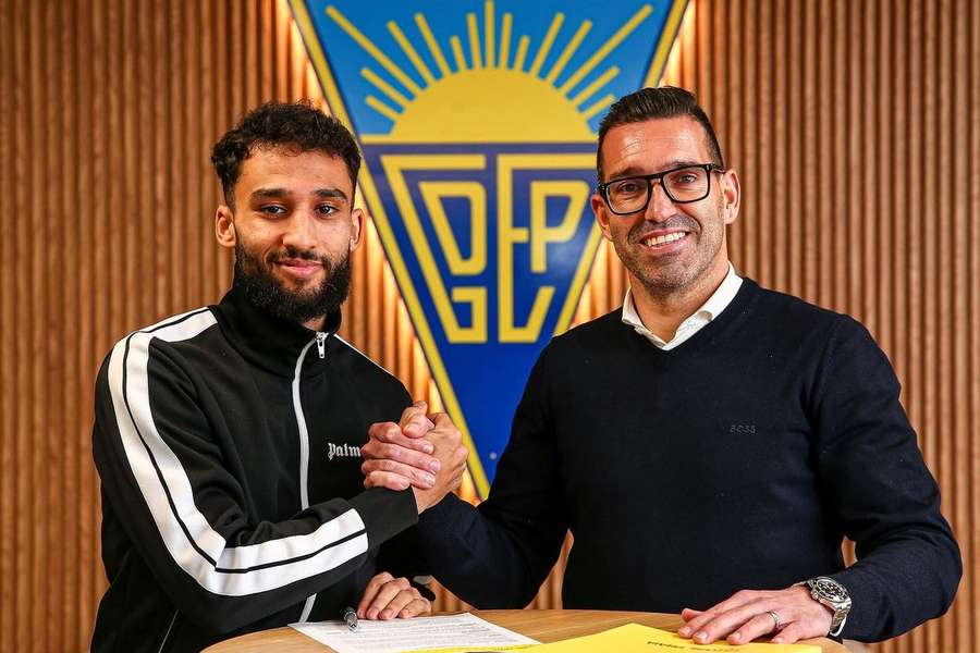 Rafik Guitane já assinou contrato com o Estoril