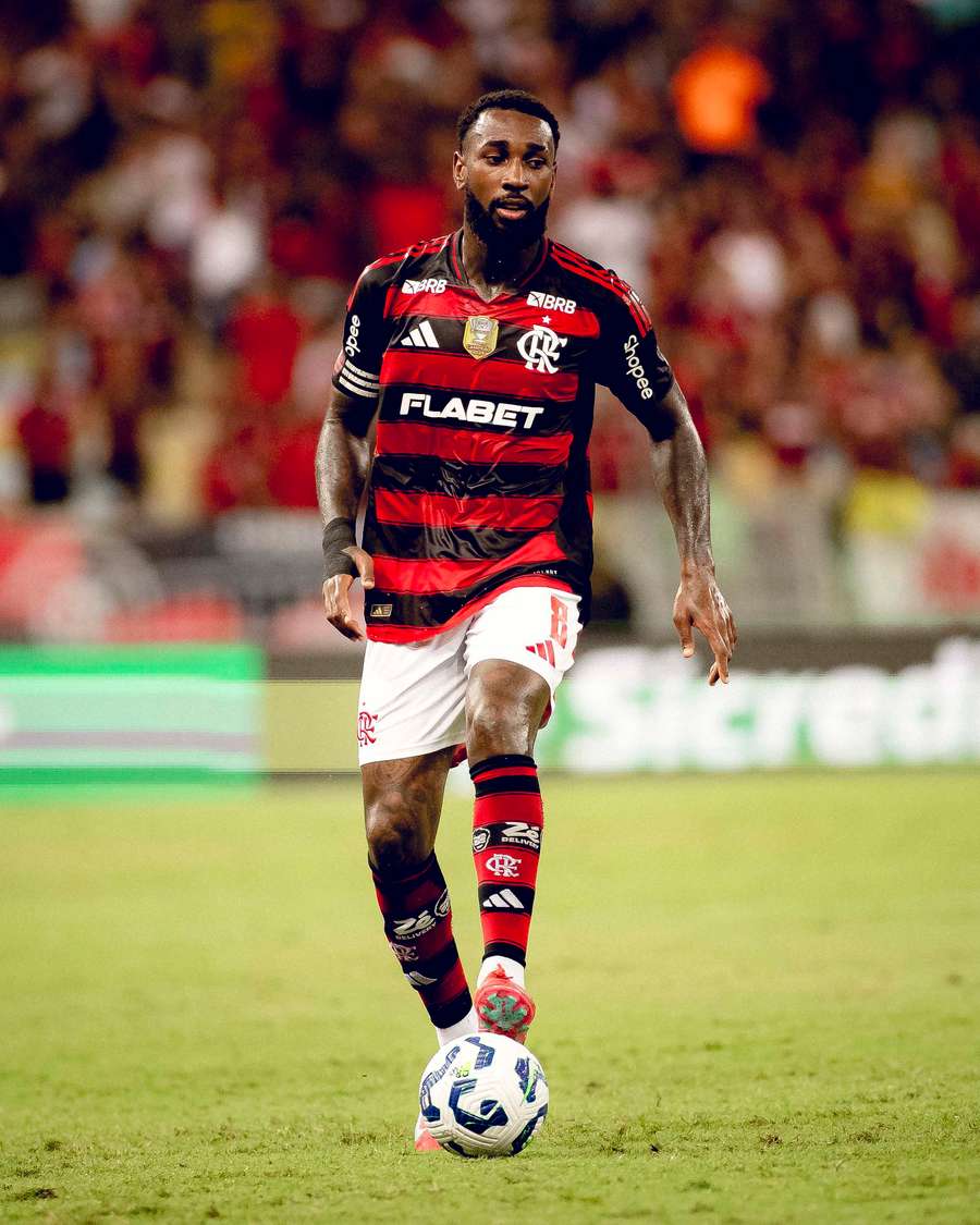 Gerson segue como um dos principais jogadores do futebol brasileiro Gerson segue como um dos principais jogadores do futebol brasileiro