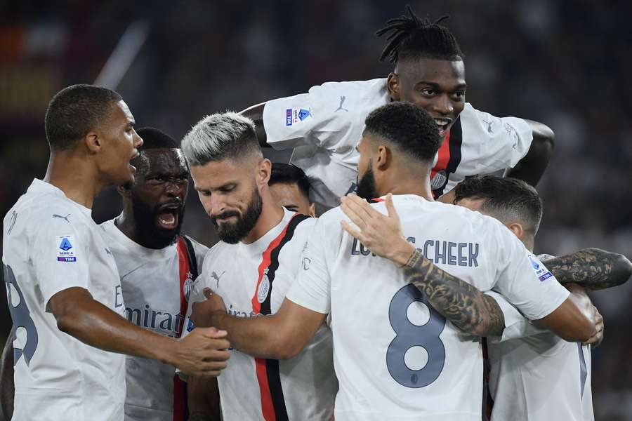 Festejos do AC Milan ultrapassaram os excessos