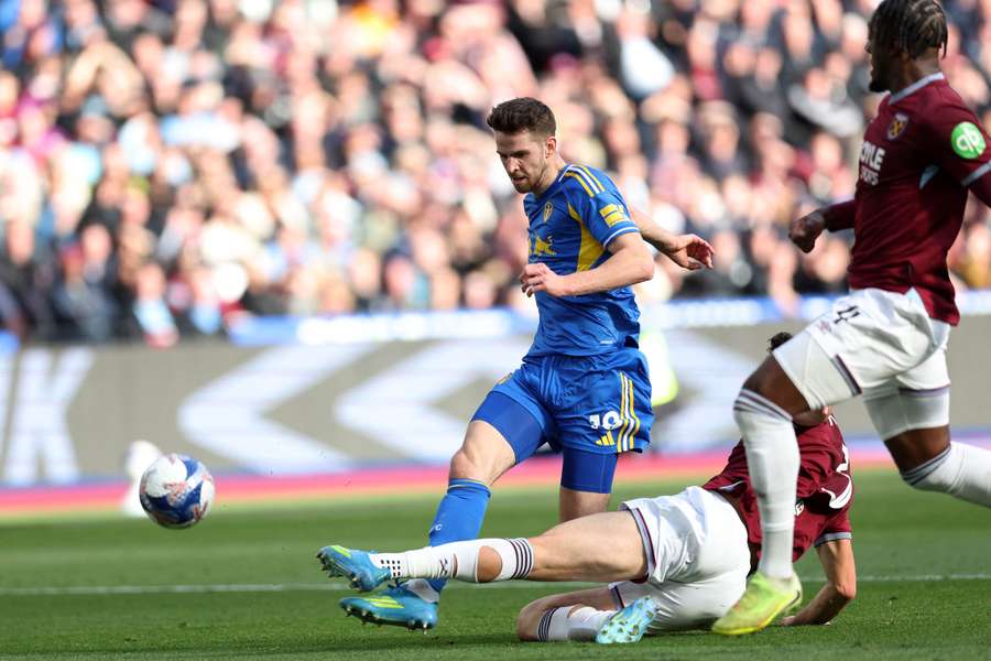 Steht mit Leeds im FA Cup-Halbfinale: Anton Stach. Steht mit Leeds im FA Cup-Halbfinale: Anton Stach.