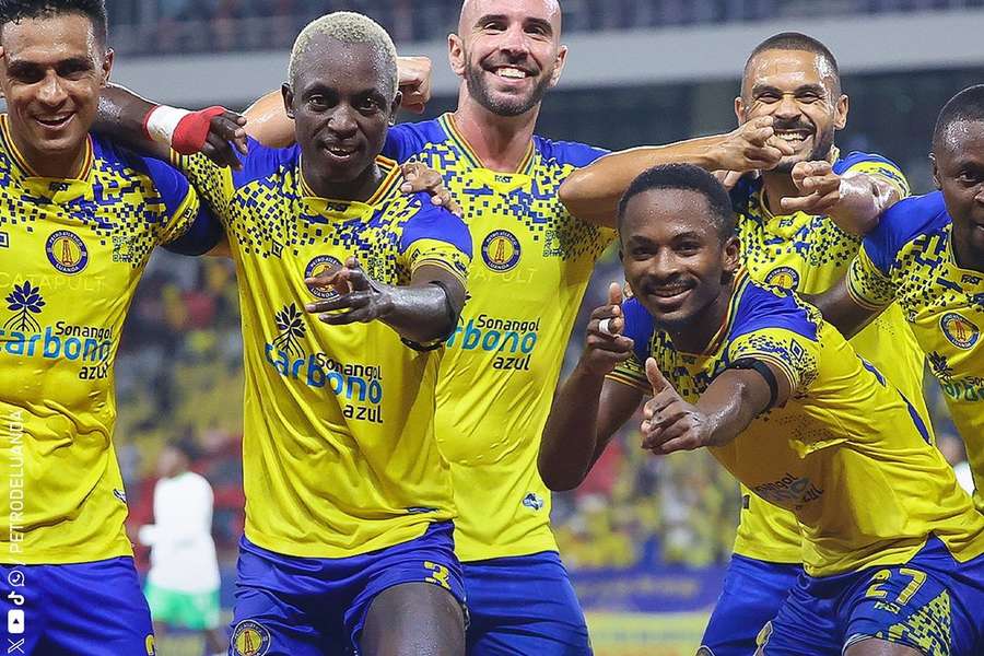 A festa dos jogadores do Petro