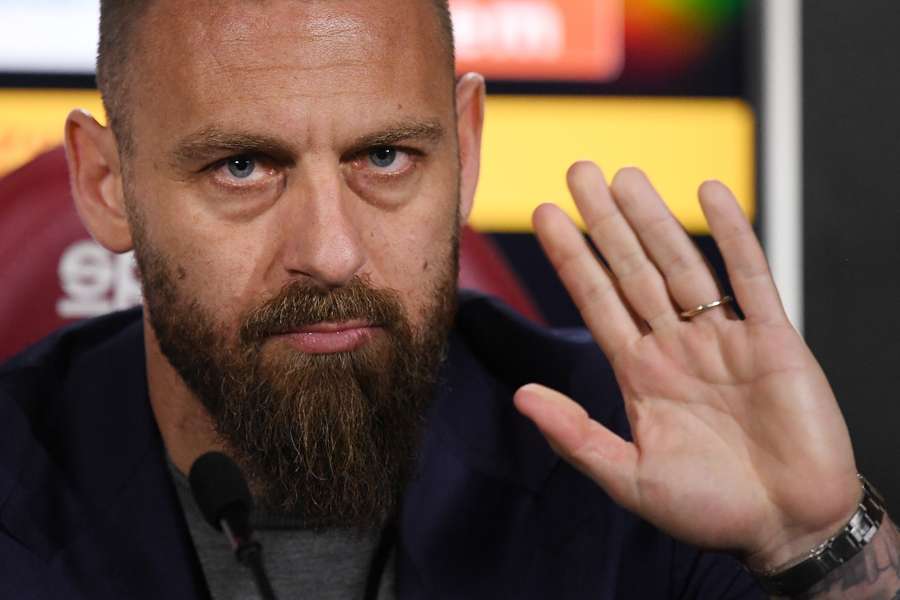 De Rossi was formerly the Italy assistant manager to Mancini