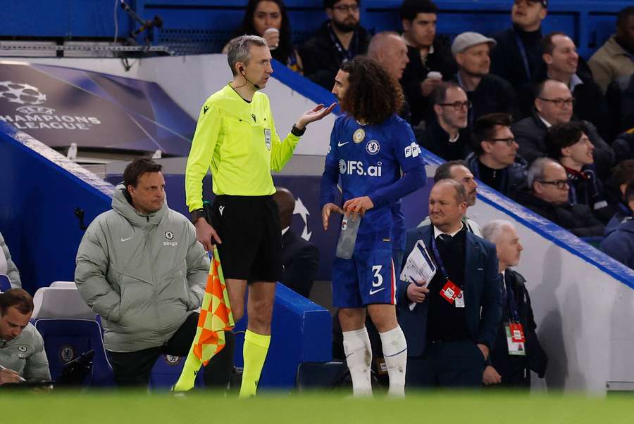 Ex-Chelsea defender Cundy blasts Cucurella: Keep your mouth shut! Ex-Chelsea defender Cundy blasts Cucurella: Keep your mouth shut!
