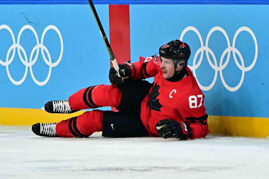 Crosby bude nútene pauzovať.