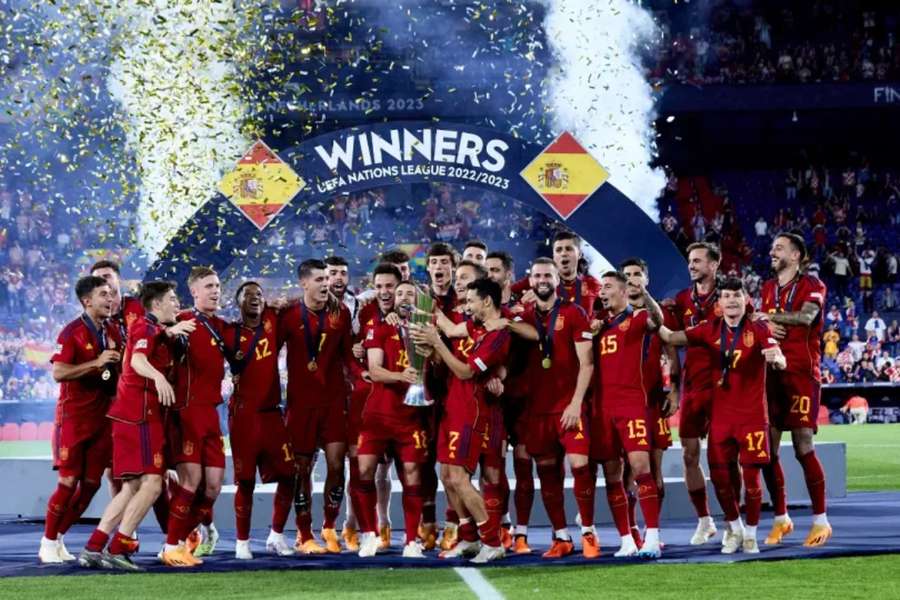España celebra su victoria en la Nations League 2023 España celebra su victoria en la Nations League 2023