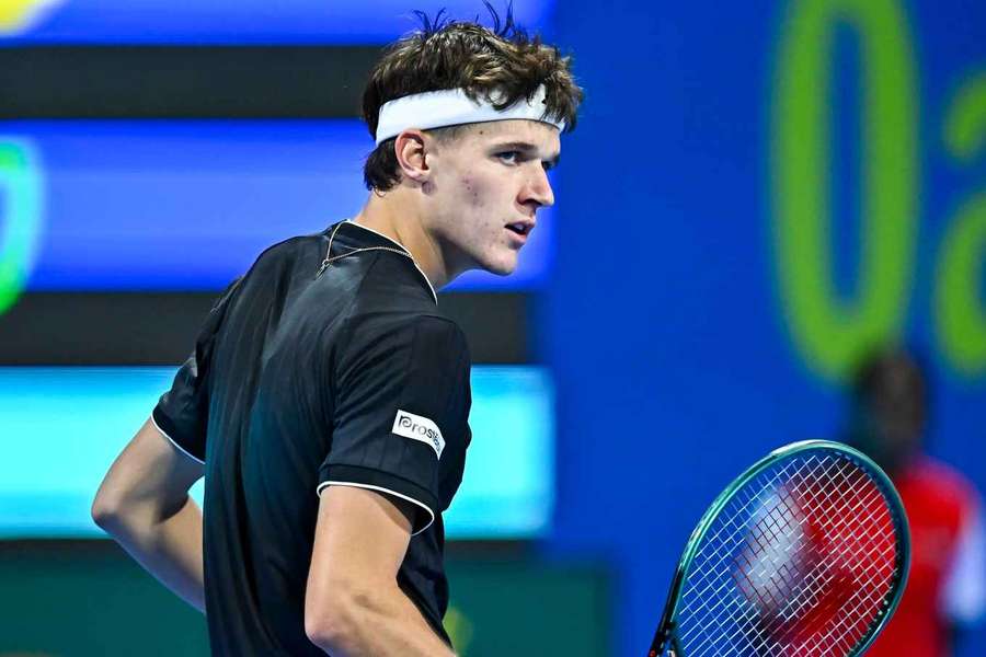 Jakub Menšík vylepšil své postavení a je 13. hráčem světa.