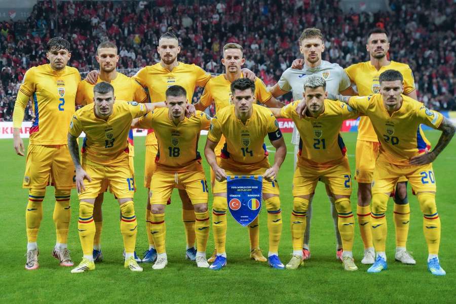 Primul 11 al tricolorilor în meciul de baraj pentru CM cu Turcia