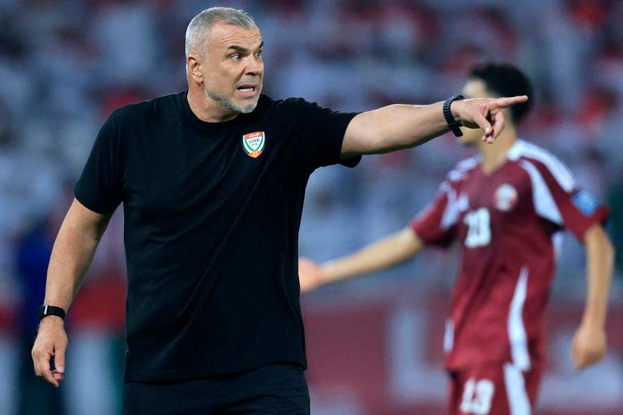 Cosmin Olăroiu Cosmin Olăroiu