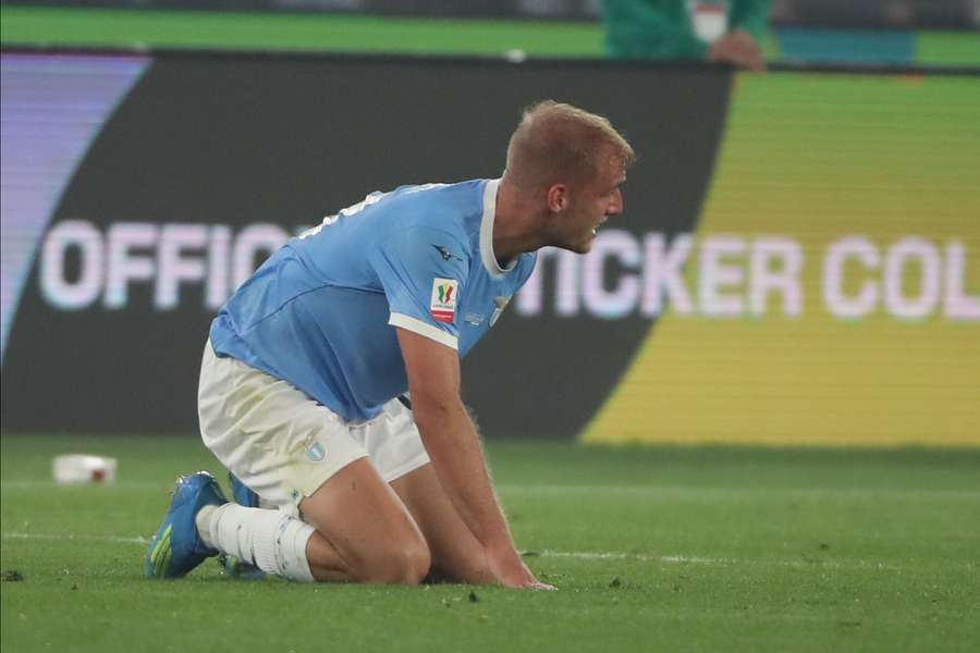 Gustav Isaksen is set to be ruled out for a longer period