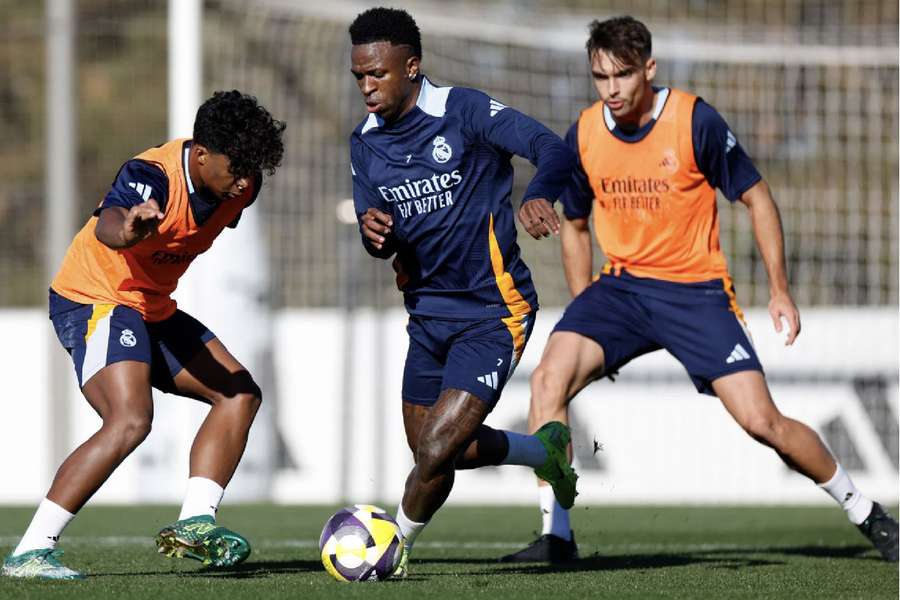 Vinicius será titular ante el Pachuca
