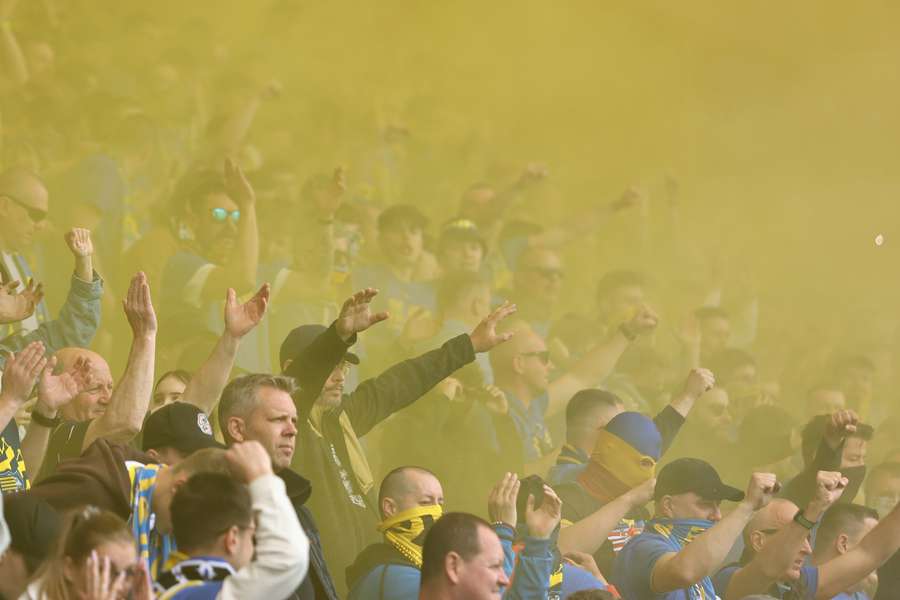 Fanúšikovia vytvorili búrlivú atmosféru.