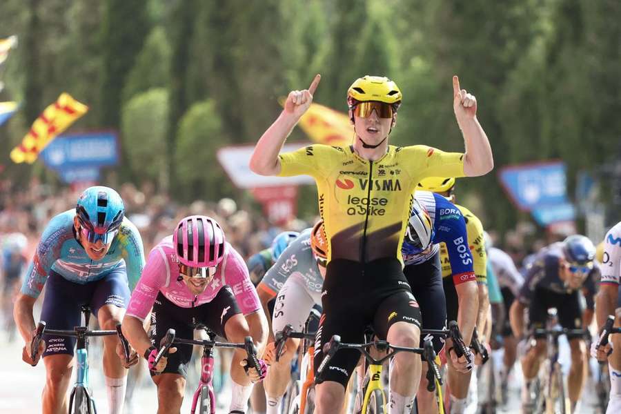 Brennan jubelt über seinen zweiten Etappensieg bei der Vuelta Brennan jubelt über seinen zweiten Etappensieg bei der Vuelta